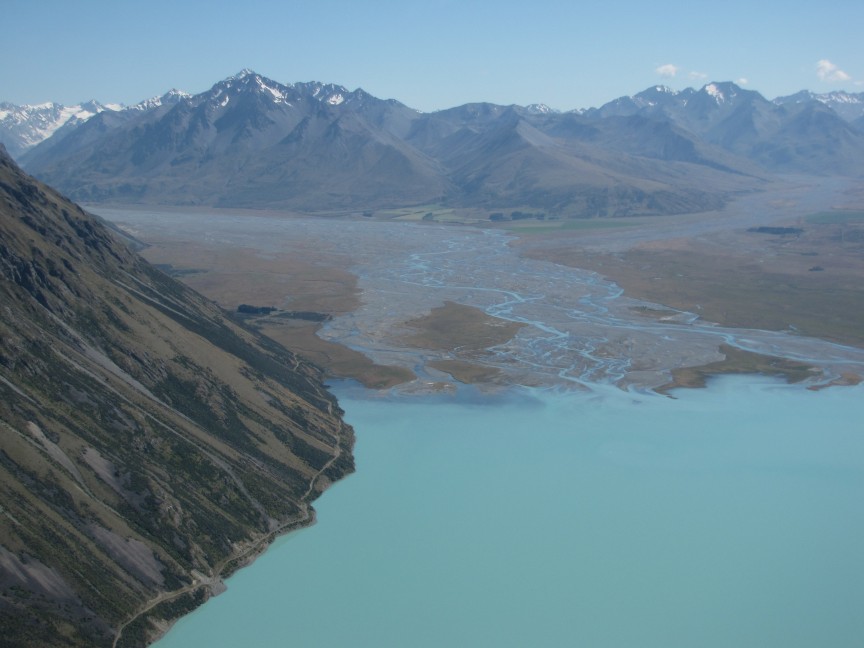 This is the Godley River which feeds into Lake Tekapo